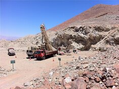 Exploration Co. Finds Extensive Gold Stockwork in Argentina