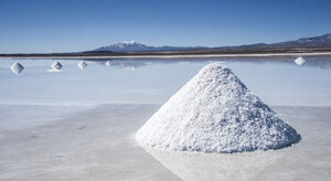 Co. Steams Ahead With Lithium Extraction and Testing