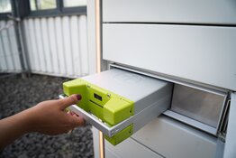 UK Co.'s Vanadium Flow Battery Chosen for 9 Project Bids