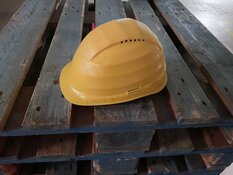 Canada Mining Needs 246,000 Hires Through 2035 as Labor Gap Widens