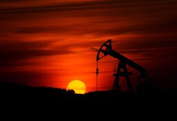 Alberta Oil Explorer Sells Project for Up to CA$55M, Plans CA$0.15 Share Return